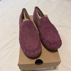Ugg Classic slip on Plum size 7